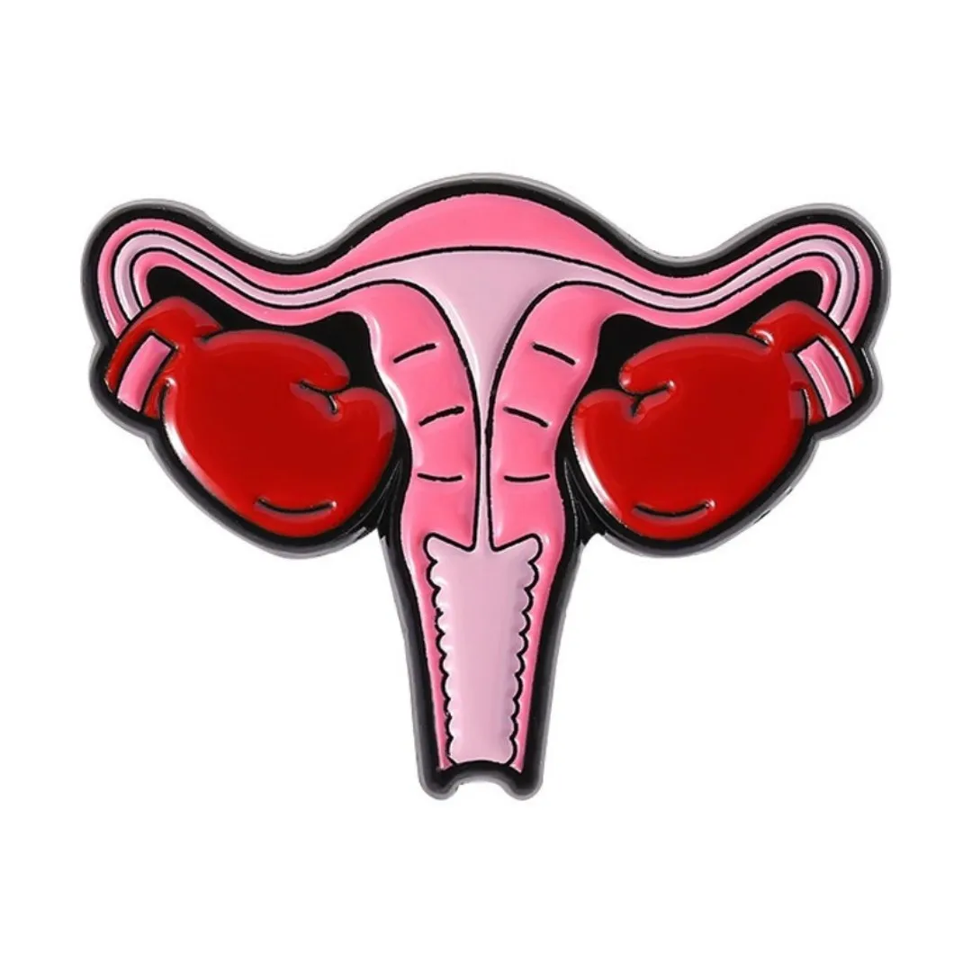 Pin's féministe « Big Uterus Energy »